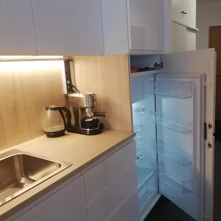 Mymara No3 * Bešeňová