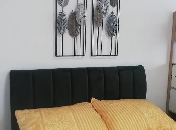 Mymara No3 公寓 Bešeňová