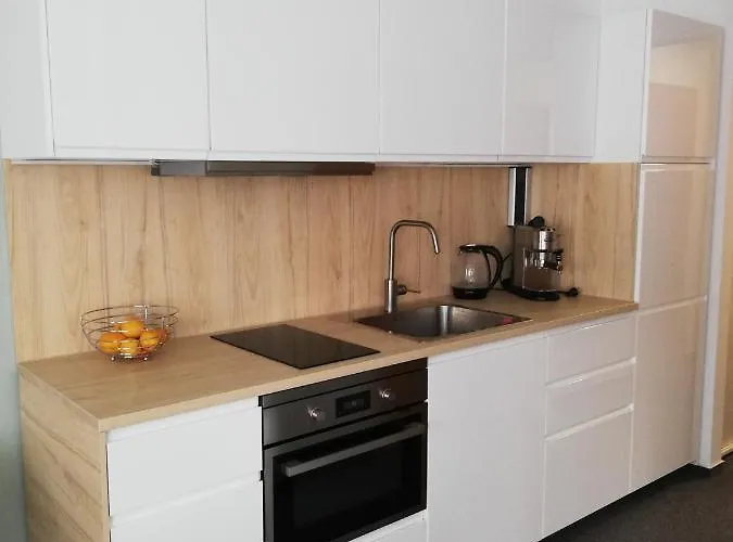 Mymara No3 * Bešeňová