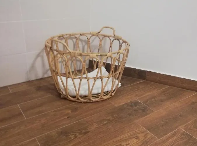 Mymara No3 Bešeňová